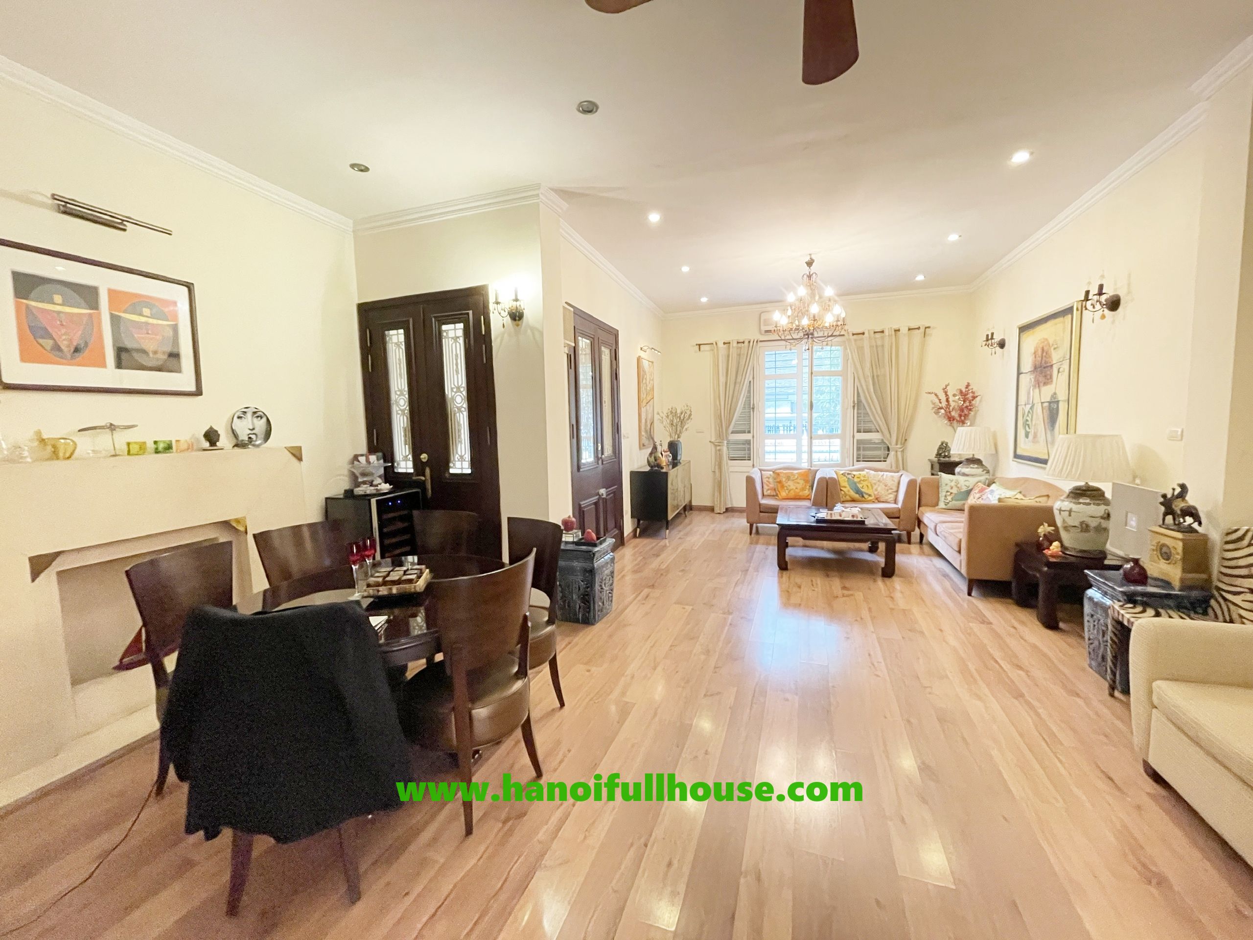 Spacious 4-BR house with garage in Hoan Kiem district