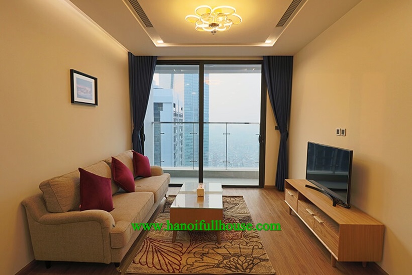 Elegant 2 bedroom apartment in Vinhomes Metropolis Lieu Giai